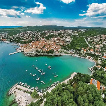 Awesome In With Wifi Apartment Malinska