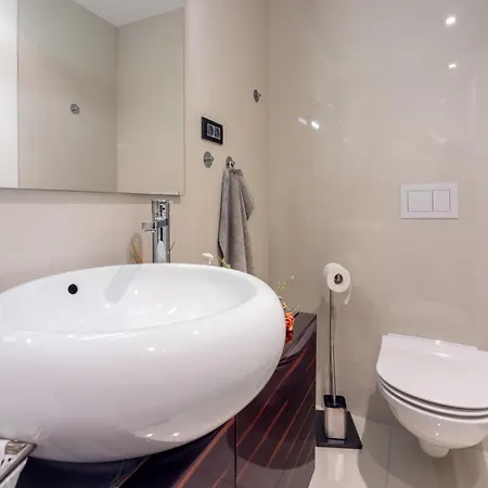 Apartment Awesome In With Wifi Malinska